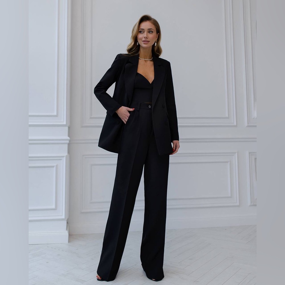 Emily Women's 2pc Pant Suit Set Size 12 Black Career Business Professional - Picture 2 of 16